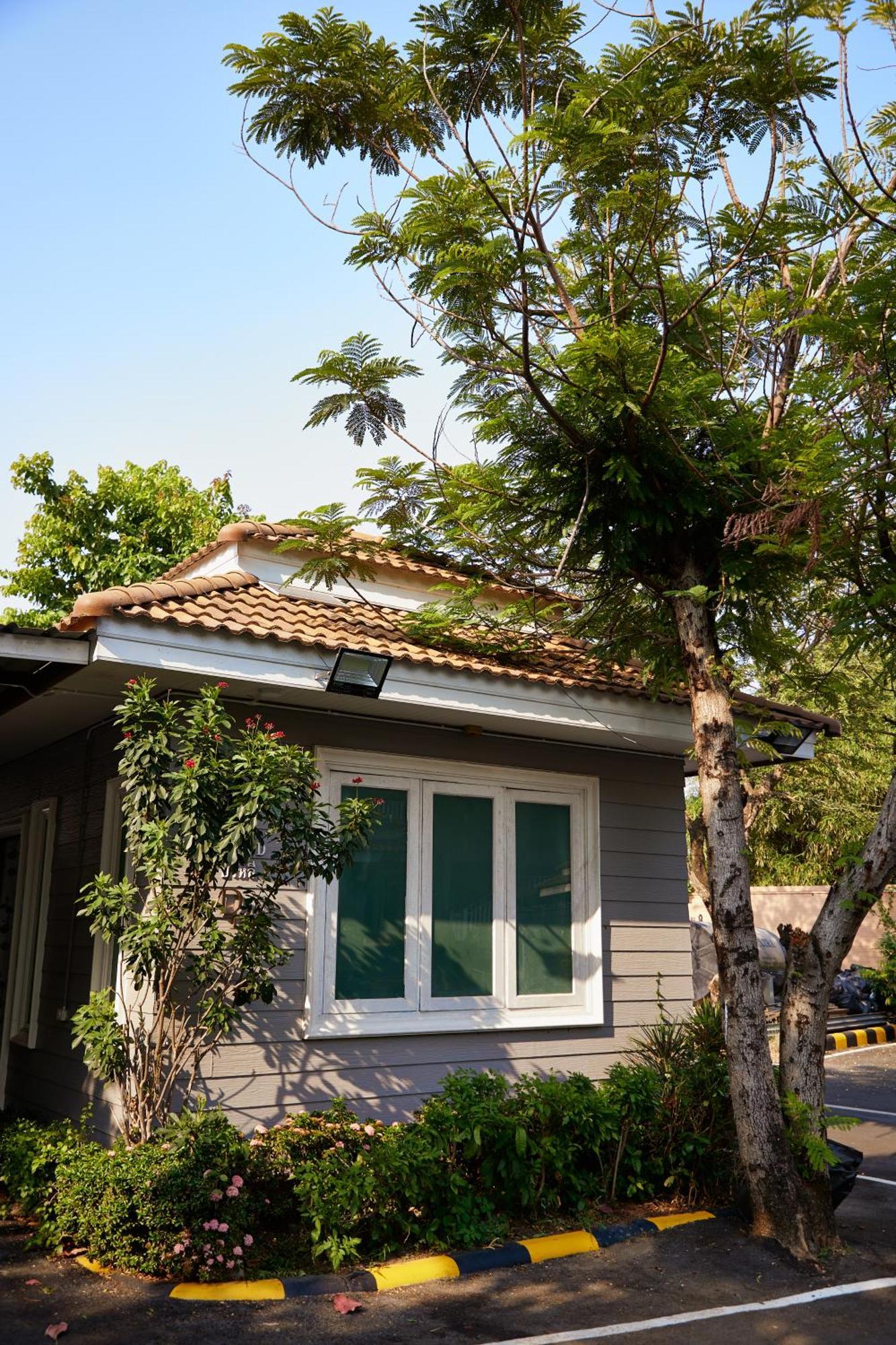 Baan Dara Resort Sara Buri Extérieur photo